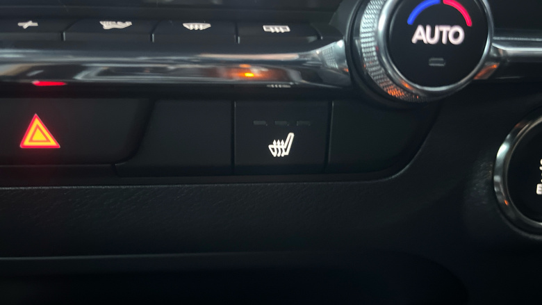 Mazda 3 2.5 e-Skyactiv G MHEV 140 Exclusive-Line 5dr Auto Petrol Hatchback